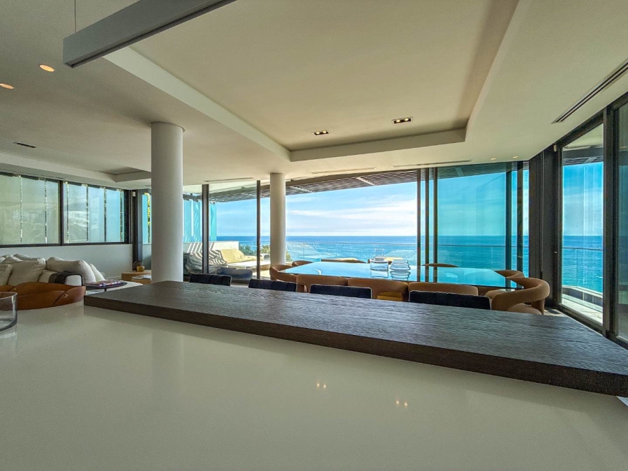 5 Bedroom Property for Sale in Clifton Western Cape